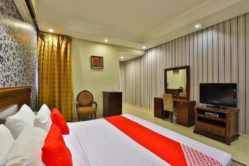 Capital O 162 Brzeen Hotel Рияд Екстериор снимка