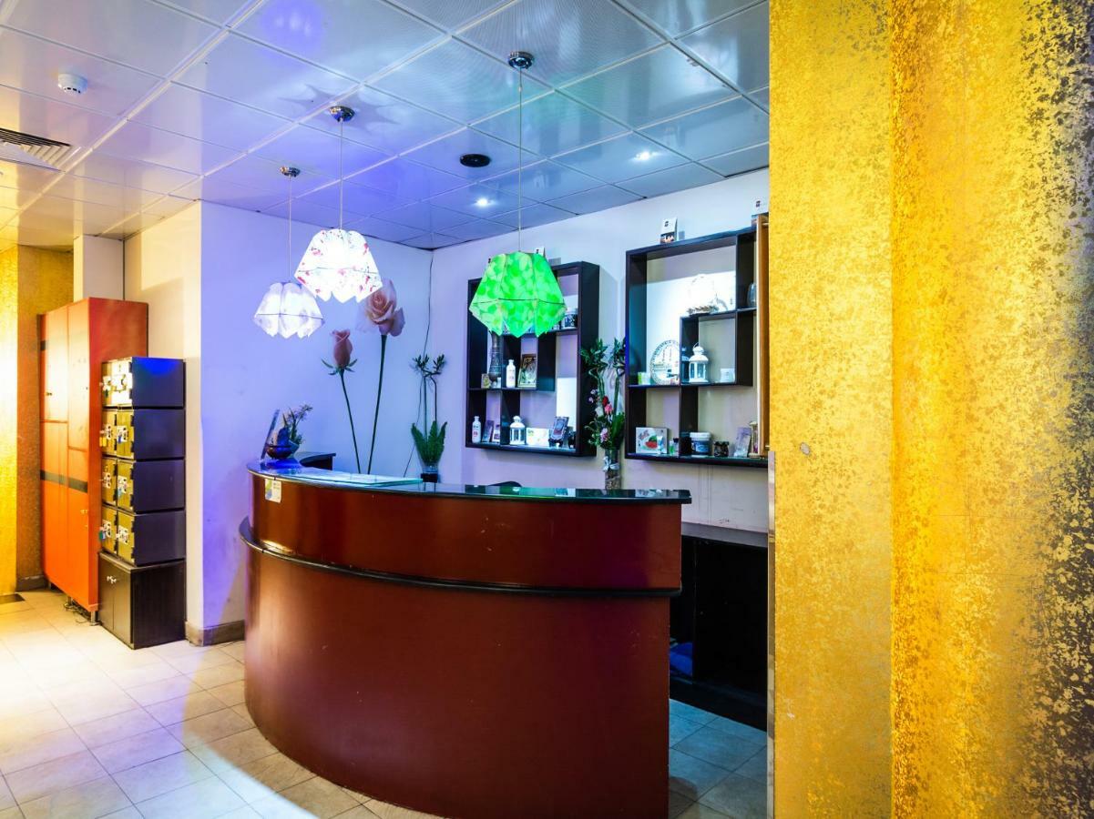 Capital O 162 Brzeen Hotel Рияд Екстериор снимка