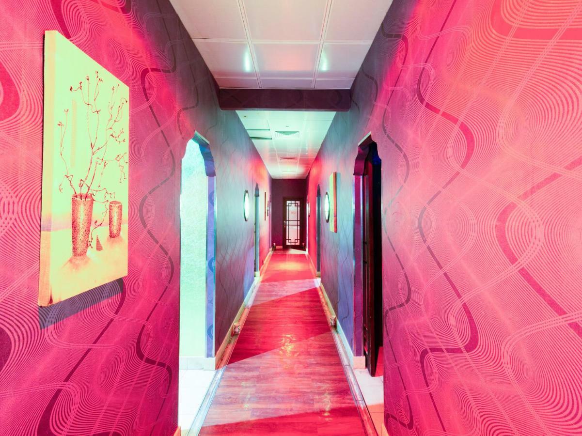 Capital O 162 Brzeen Hotel Рияд Екстериор снимка